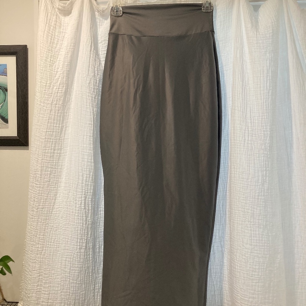 Silver Nicole Paloma pencil skirt size x small/ small